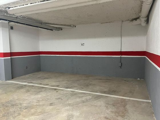 Foto 2 de Garaje en venta en Ponent de 16 m²