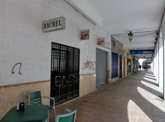 Foto 2 de Local en venta en calle José Artés de Arcos de 148 m²