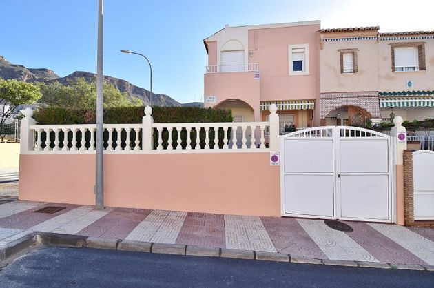 Foto 1 de Casa en venda a Aguadulce Norte de 3 habitacions amb terrassa i aire acondicionat