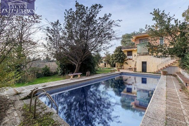 Foto 2 de Xalet en venda a Dílar de 5 habitacions amb terrassa i piscina