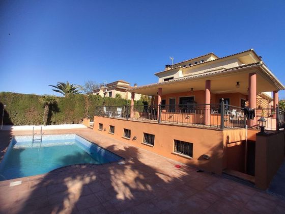 Foto 1 de Casa en venda a Baeza de 9 habitacions amb piscina i garatge