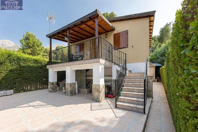 Foto 1 de Casa rural en venda a Iznalloz de 2 habitacions amb terrassa i calefacció