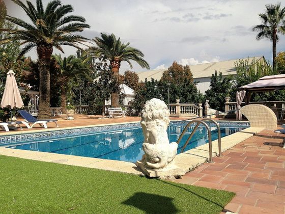 Foto 1 de Xalet en venda a Camino de Ronda - Rosaleda de 6 habitacions amb terrassa i piscina