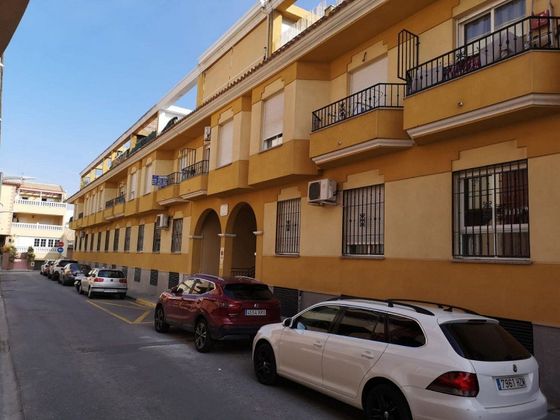 Foto 1 de Pis en lloguer a Casco Histórico de 2 habitacions amb piscina i balcó