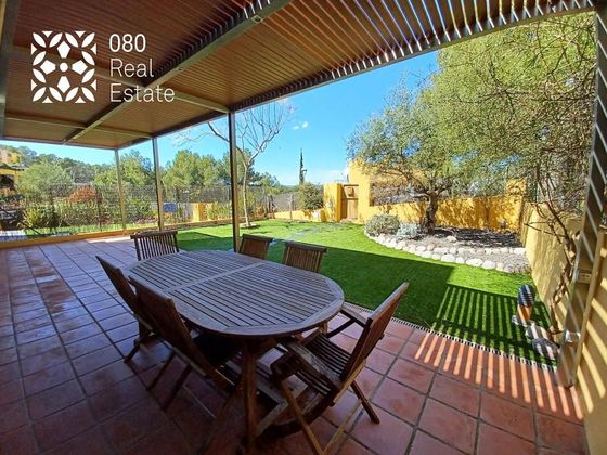 Foto 1 de Chalet en venta en La Mora de 3 habitaciones con terraza y piscina