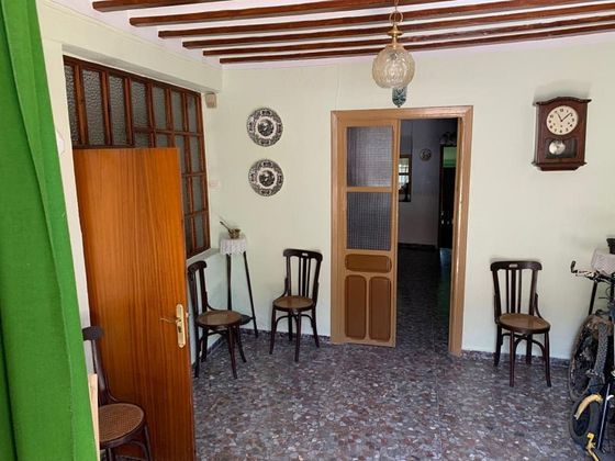 Foto 2 de Casa en venda a Sisante de 8 habitacions amb balcó i calefacció