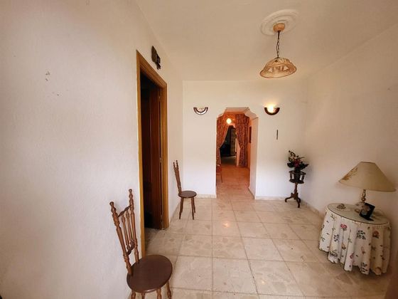 Foto 2 de Casa en venda a Sisante de 4 habitacions amb piscina