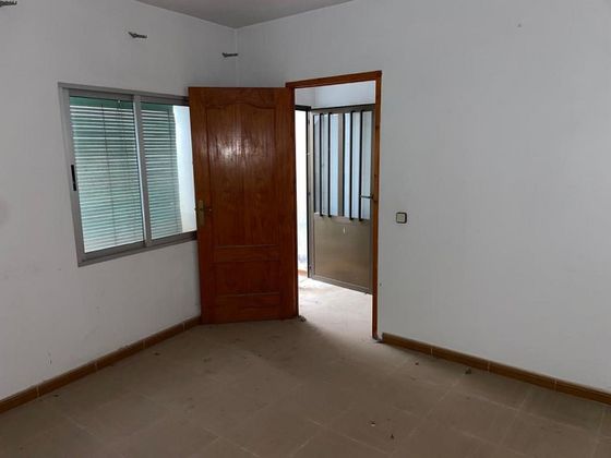 Foto 2 de Casa en venta en Mota del Cuervo de 3 habitaciones y 194 m²