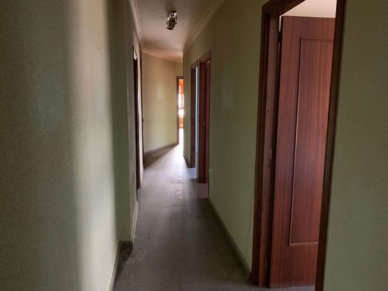 Foto 2 de Pis en venda a Villarrobledo de 3 habitacions amb terrassa