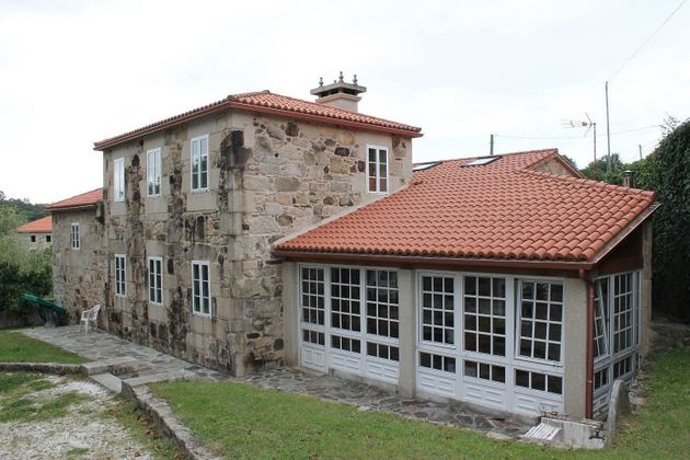 Foto 2 de Casa en venda a Estrada (A) de 5 habitacions amb piscina i garatge