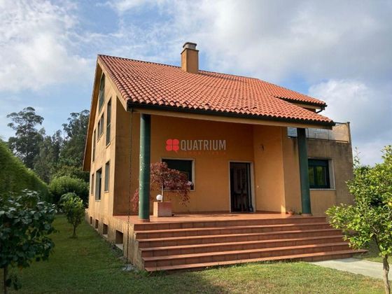 Foto 2 de Xalet en venda a Campus Norte - San Caetano de 5 habitacions amb terrassa i piscina