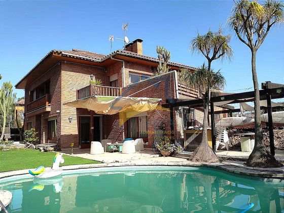 Foto 2 de Casa en venda a Cabrera de Mar de 4 habitacions i 389 m²