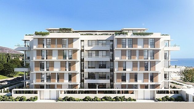 Foto 1 de Venta de apartamento nuevo en Centro - Torremolinos de 3 habitaciones con terraza y piscina