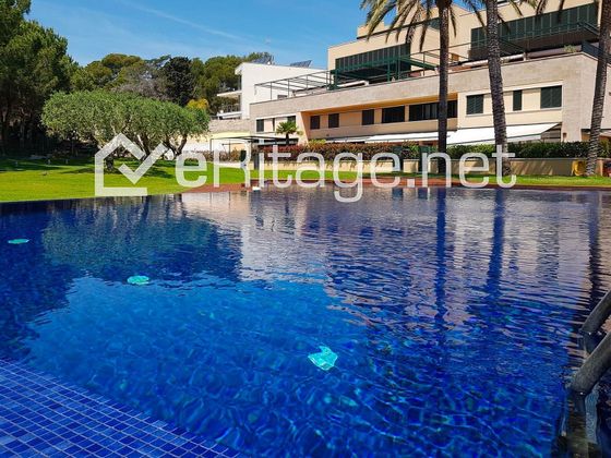 Foto 1 de Dúplex en venda a Els Munts de 4 habitacions amb terrassa i piscina