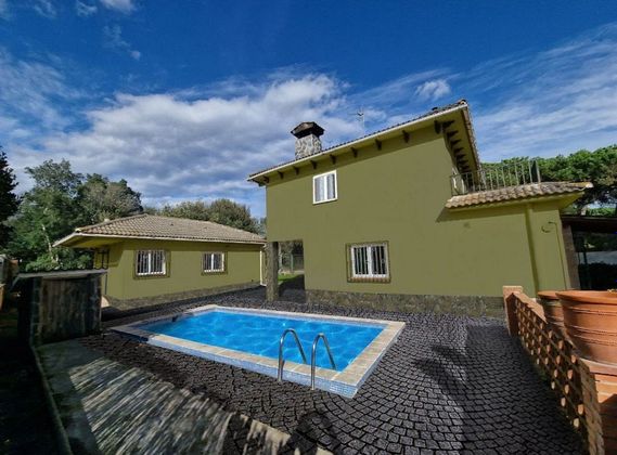 Foto 1 de Chalet en venta en calle Saturn de 3 habitaciones con terraza y piscina