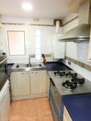 Foto 2 de Pis en venda a Canet de Mar de 3 habitacions amb aire acondicionat i calefacció