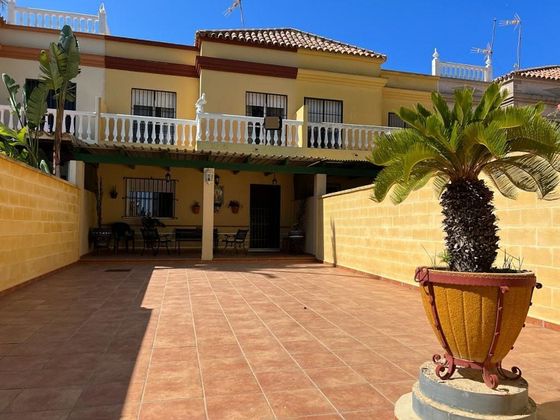 Foto 2 de Casa en venda a Santuario - La Laguna de 3 habitacions amb terrassa