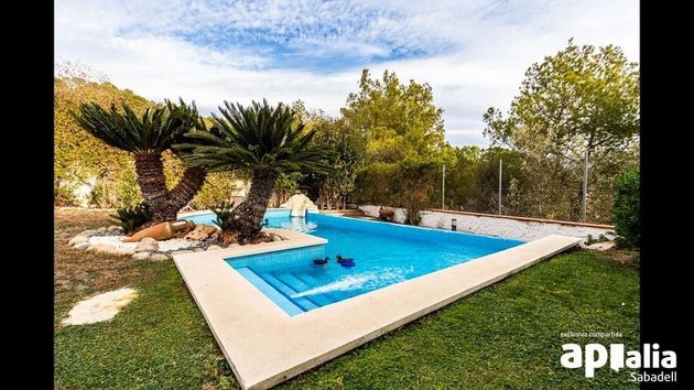 Foto 2 de Casa en venda a Sant Feliu del Racó de 5 habitacions amb terrassa i piscina