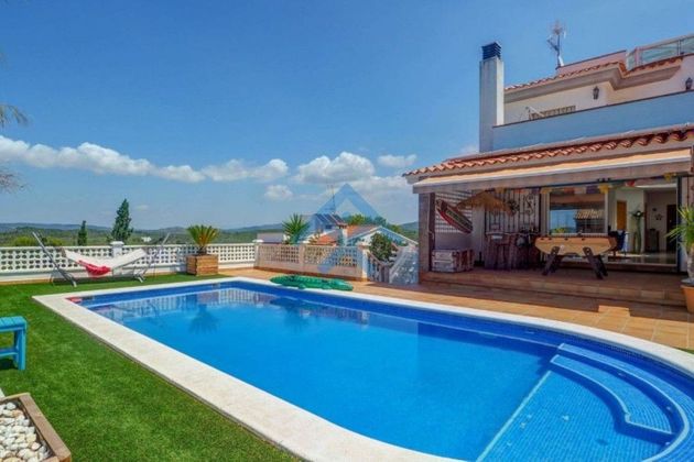 Foto 2 de Xalet en venda a Can Lloses - Can Marcer de 5 habitacions amb terrassa i piscina