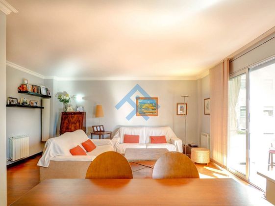 Foto 2 de Pis en venda a Can Girona - Terramar - Can Pei - Vinyet de 3 habitacions amb terrassa i balcó