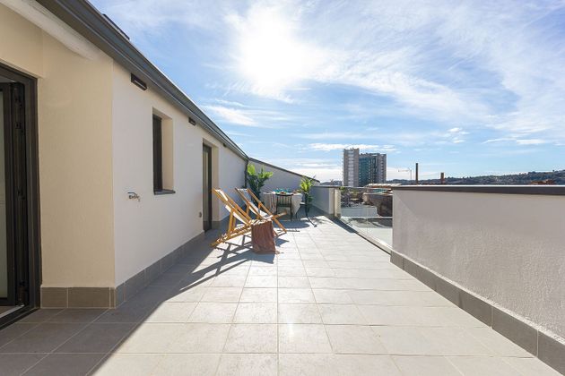 Foto 2 de Dúplex en venda a calle De Topete de 3 habitacions amb terrassa i balcó