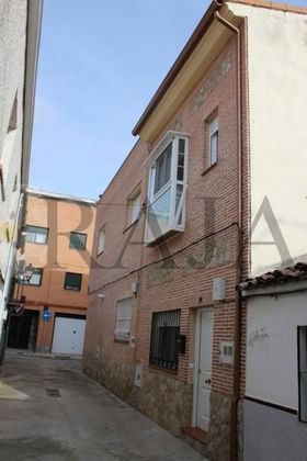 Foto 1 de Casa adossada en venda a Ribera del Tajo de 3 habitacions amb terrassa i aire acondicionat
