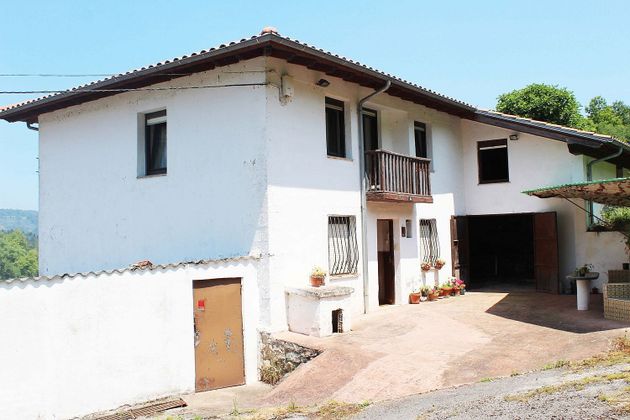 Foto 2 de Xalet en venda a barrio Barcenaciones de 5 habitacions amb terrassa i garatge