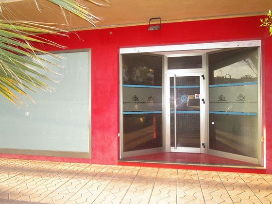 Foto 2 de Local en venda a Zona Galúa-Calnegre de 98 m²