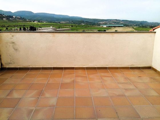 Foto 1 de Dúplex en venda a Torrelles de Foix de 3 habitacions amb terrassa i garatge