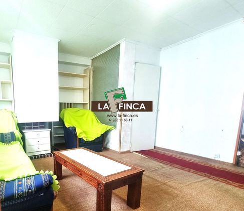 Foto 2 de Piso en alquiler en Cangas del Narcea de 4 habitaciones y 120 m²