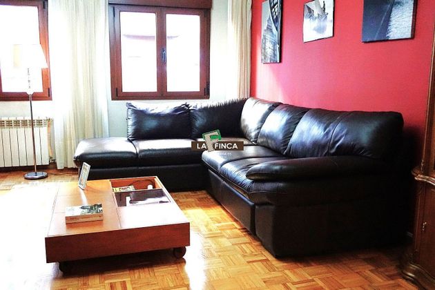 Foto 1 de Pis en venda a Milán - Pumarín - Teatinos de 3 habitacions amb terrassa i garatge