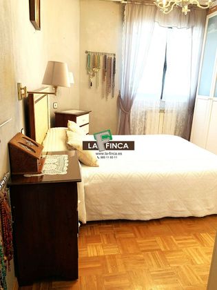 Foto 1 de Dúplex en venda a Milán - Pumarín - Teatinos de 4 habitacions amb calefacció i ascensor