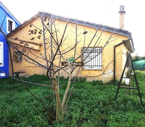 Foto 2 de Casa rural en venda a Carbayin-Lieres-Valdesoto de 3 habitacions i 75 m²