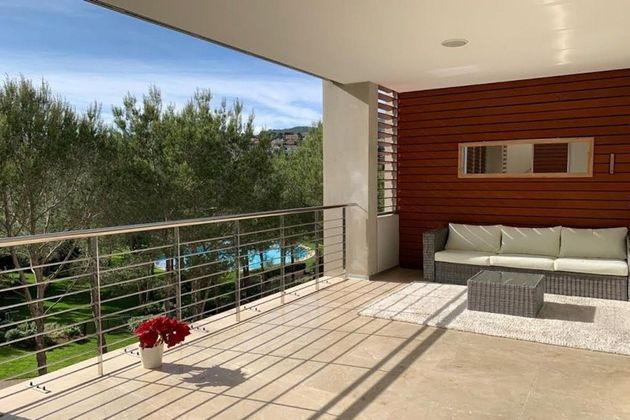 Foto 1 de Ático en alquiler en avenida De Bendinat de 2 habitaciones con terraza y piscina