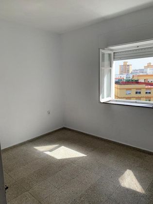 Foto 2 de Pis en venda a La Paz - Segunda Aguada - Loreto de 4 habitacions amb garatge i balcó