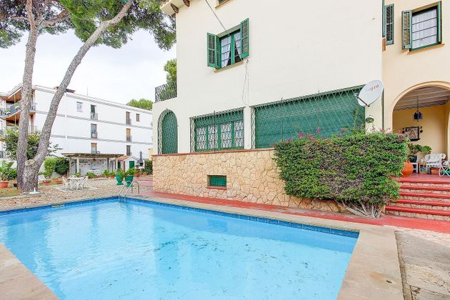 Foto 2 de Xalet en venda a Can Girona - Terramar - Can Pei - Vinyet de 9 habitacions amb terrassa i piscina