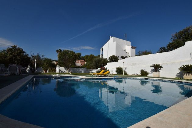 Foto 2 de Chalet en venta en Pobla de Montornès, la de 3 habitaciones con terraza y piscina