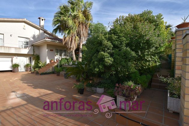 Foto 2 de Xalet en venda a La Mora de 6 habitacions amb terrassa i garatge