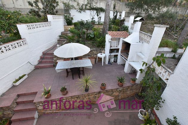 Foto 1 de Casa adossada en venda a La Mora de 4 habitacions amb terrassa i garatge