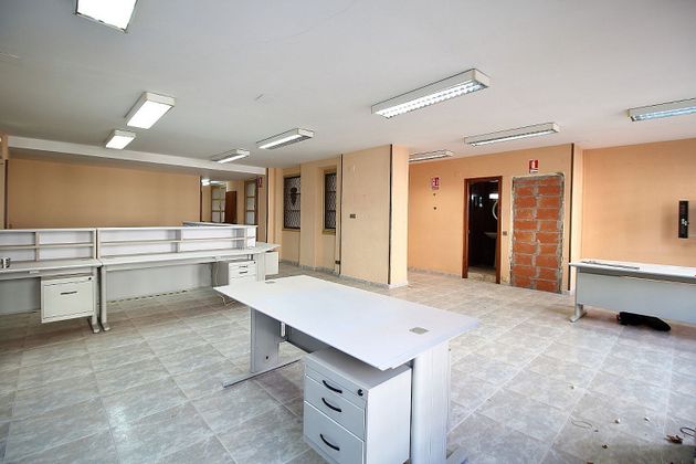 Foto 2 de Pis en venda a Centro - Gijón de 18 habitacions amb terrassa i calefacció