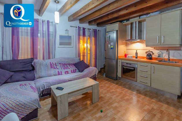Foto 2 de Casa en venda a Casco Antiguo - Santa Cruz de 3 habitacions amb terrassa i aire acondicionat