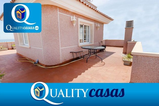 Foto 1 de Chalet en venta en Cabo de las Huertas de 6 habitaciones con terraza y piscina