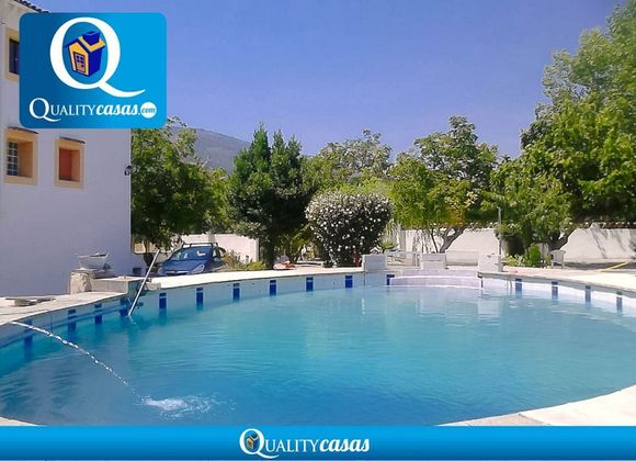 Foto 2 de Casa en venta en Agres de 11 habitaciones con terraza y piscina