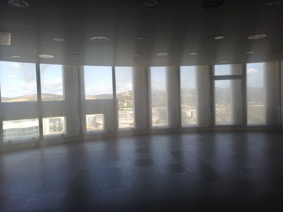 Foto 2 de Alquiler de oficina en Barrios (Los) de 120 m²