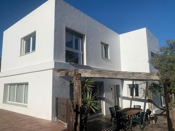 Foto 1 de Casa rural en venda a Barrios (Los) de 4 habitacions amb terrassa i piscina