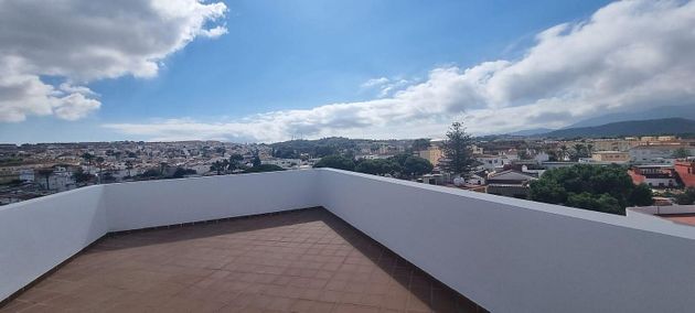 Foto 2 de Àtic en venda a Barrios (Los) de 2 habitacions amb terrassa i garatge