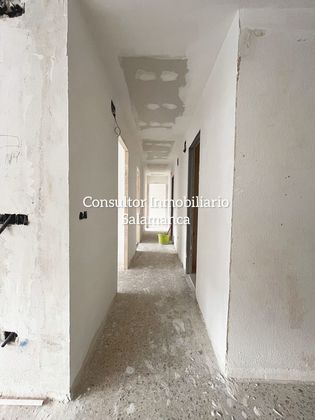 Foto 1 de Venta de piso en Carmelitas - San Marcos - Campillo de 3 habitaciones con calefacción y ascensor