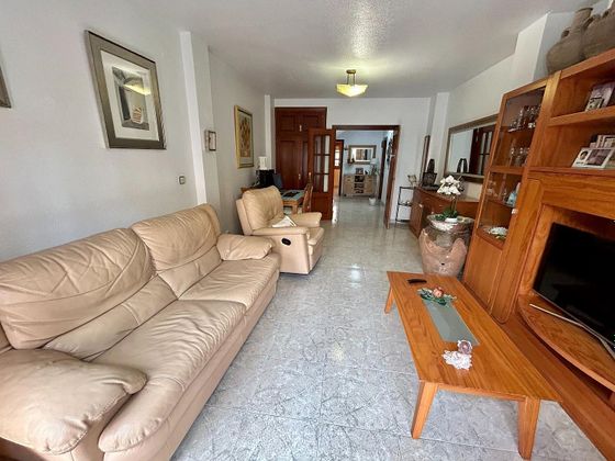 Foto 1 de Casa en venda a Barrio Alto - San Félix - Oliveros - Altamira de 4 habitacions amb terrassa i aire acondicionat