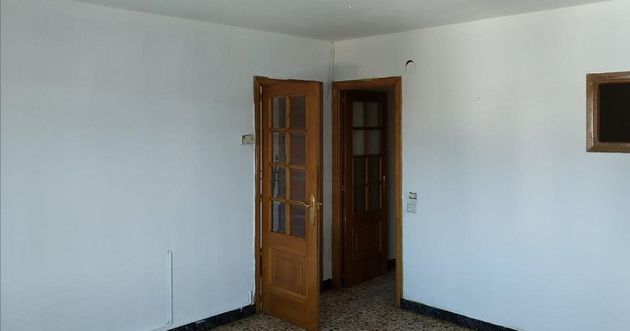 Foto 2 de Pis en venda a Rábade de 4 habitacions i 127 m²