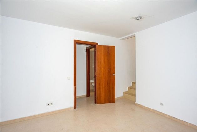 Foto 2 de Dúplex en venta en Olot de 2 habitaciones con calefacción y ascensor